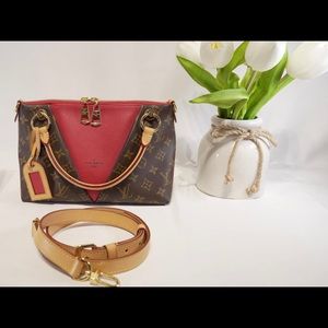 Louis Vuitton BB V Tote